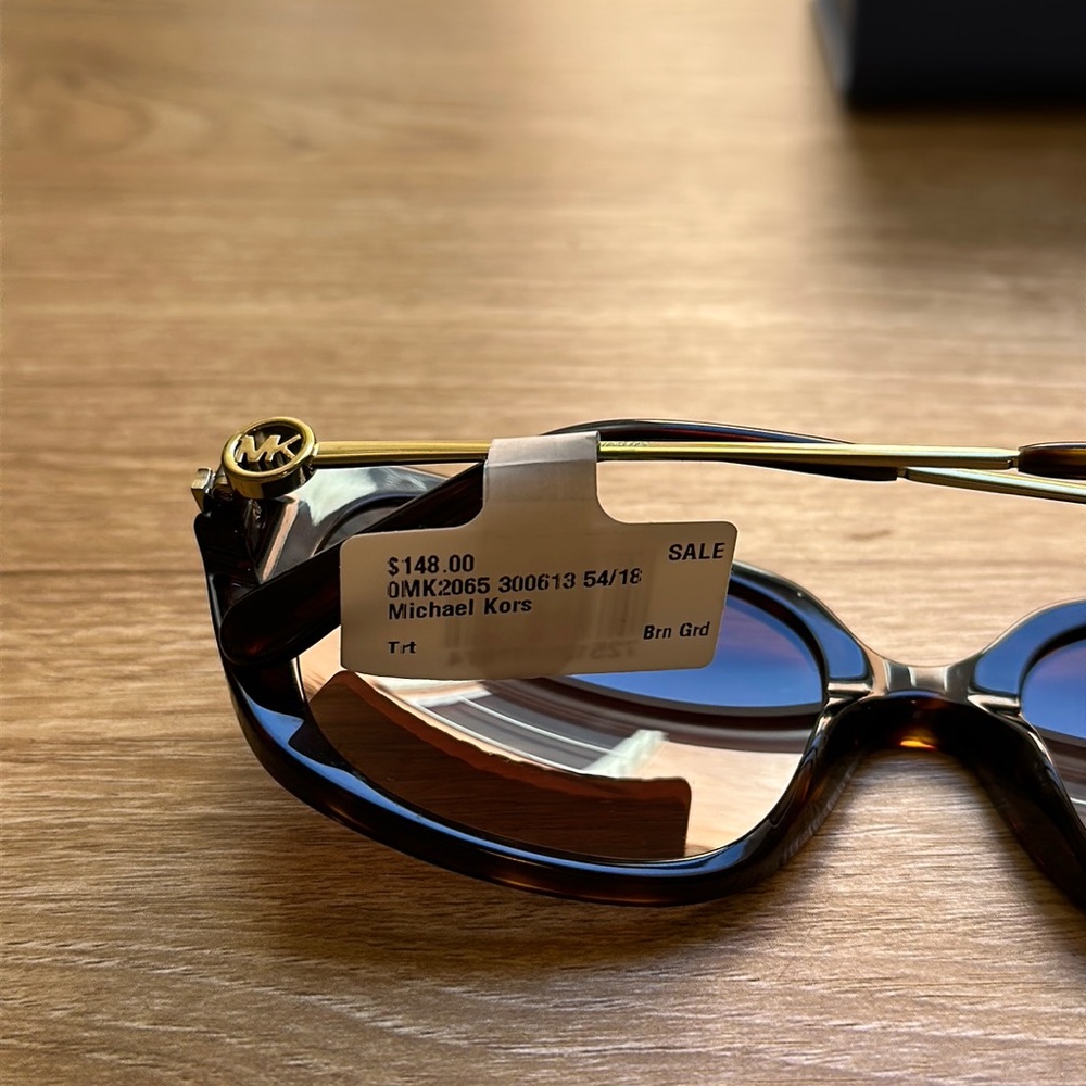 Brand New Michael Kors Womens brown /Gold Sunglasses MK 2065 Carmel Size 54/18 - Picture 5 of 8